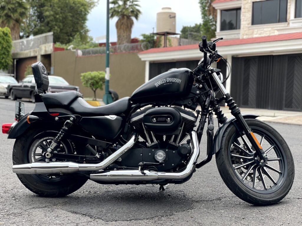 Harley Davidson Sportster Iron 883 2015